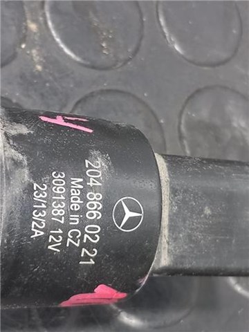 2048660221 MERCEDES Bomba-motor de limpiaparabrisas delantero/trasero  en stock Gandía