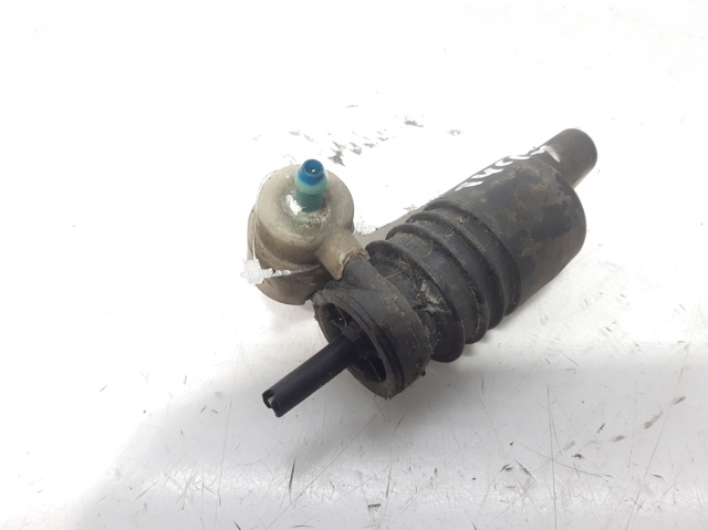 2048660221 Motor de la bomba del lavaparabrisas delantero  disponible Utrera
