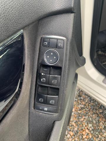 2049055302 Mercedes