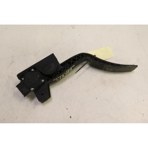 2055009001 Pedal del acelerador  disponible Málaga