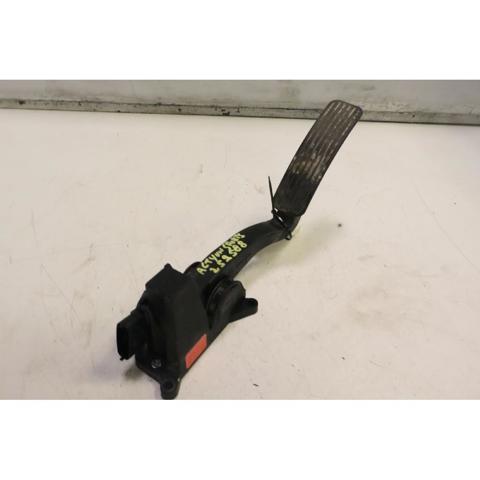 2055009001 Pedal del acelerador  comprar en Reus