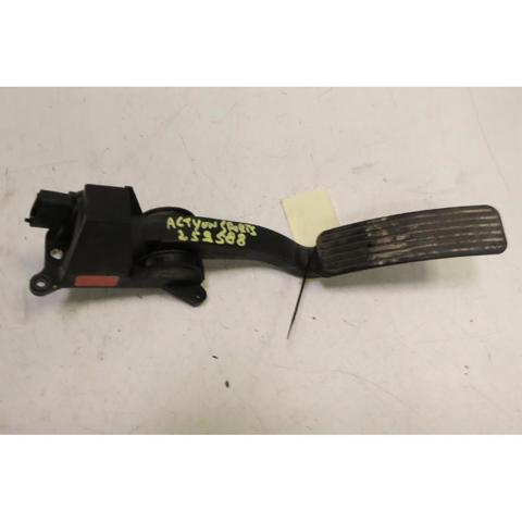 2055009001 SSANG YONG Pedal del acelerador  comprar en Lleida