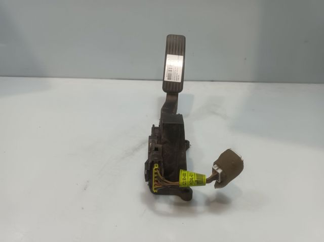 2055021001 Pedal del acelerador comprar Girona