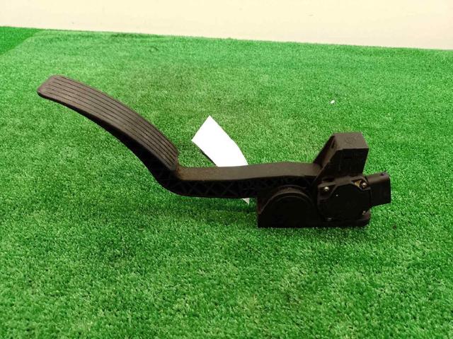 SSANG YONG 2055021001 Pedal del acelerador  comprar en Albacete