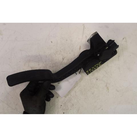 SSANG YONG 2055021002 Pedal del acelerador  disponible Valladolid