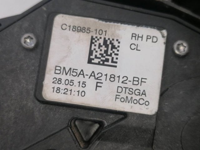FORD 2066073 Cerradura de puerta delantera derecha  en stock Salamanca