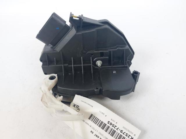 Cerradura de puerta delantera izquierda Ford Mustang  (ZG)