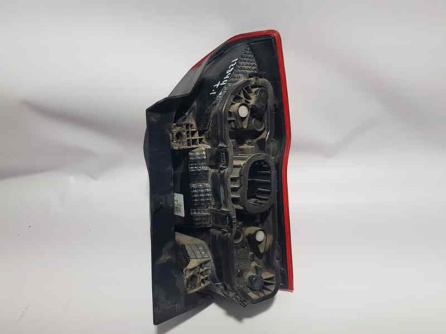 FORD 2069551 Piloto trasero derecho comprar Pamplona