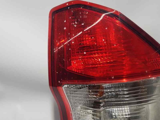 2069551 FORD Piloto trasero derecho  en stock Gandía