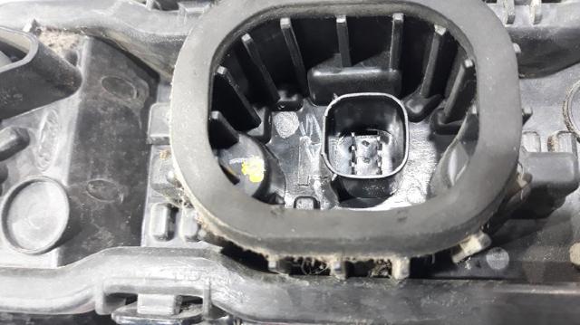 2069551 Piloto trasero derecho  en stock Granada
