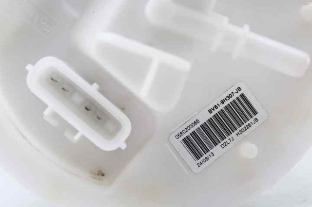 FORD 2071710 Bomba de gasolina  en stock Terrassa