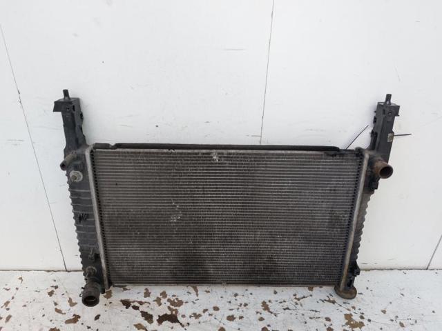 20777045 Radiador de refrigeración del motor  disponible Burgos