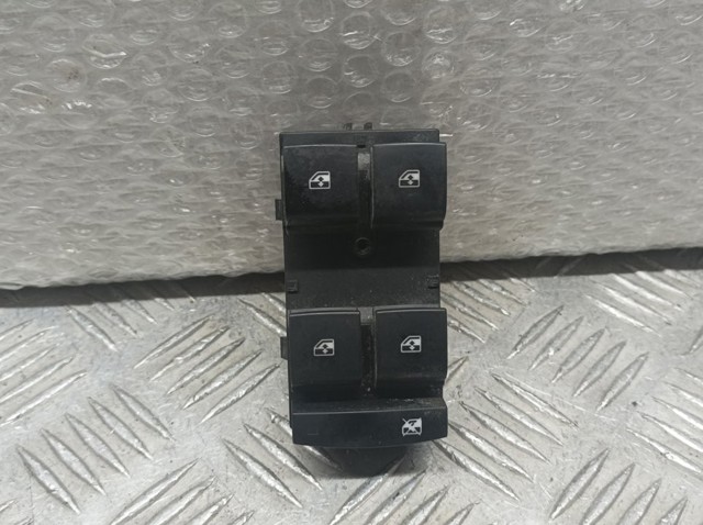 20830838 GM Unidad de control de elevalunas delantera izquierda  disponible Vigo