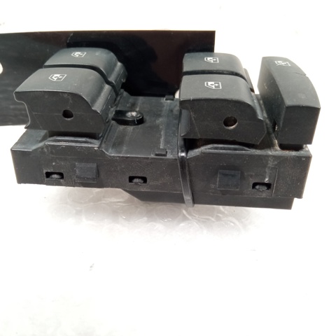 GM 20830838 Unidad de control de elevalunas delantera izquierda  comprar en Ponferrada
