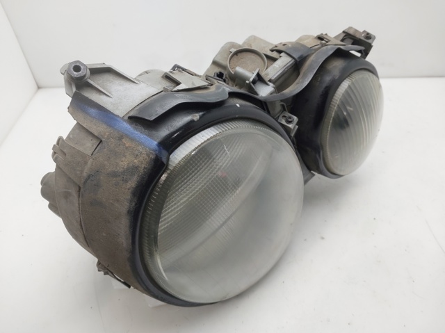 Faro delantero derecho Mercedes CLK  desde 181,50 €