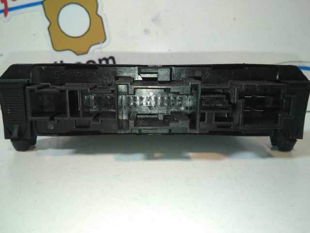 2088201326 MERCEDES Unidad de confort de la puerta delantera comprar Alcalá