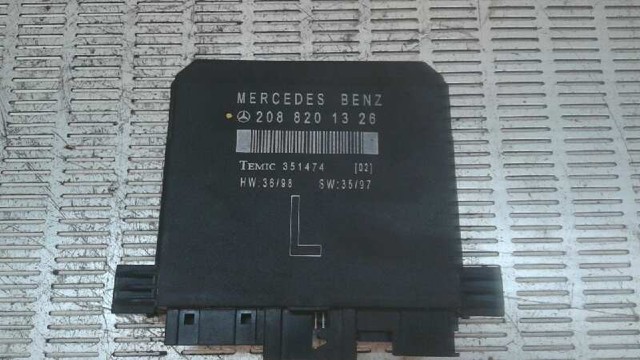 MERCEDES 2088201326 Unidad de confort de la puerta delantera  en stock Terrassa
