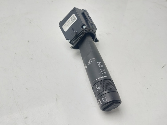 GM 20941131 Conmutador derecho de la columna de dirección  disponible Valladolid