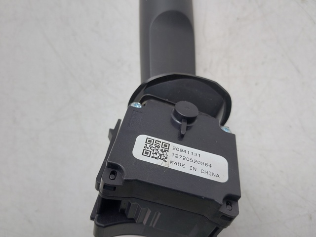 GM 20941131 Conmutador derecho de la columna de dirección  disponible Valladolid