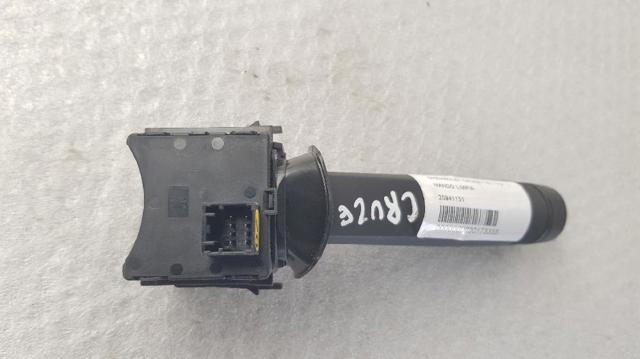 GM 20941131 Conmutador derecho de la columna de dirección  en stock Terrassa