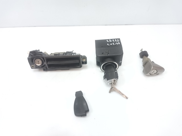 MERCEDES 2095450508 Cerradura de encendido  disponible Valladolid