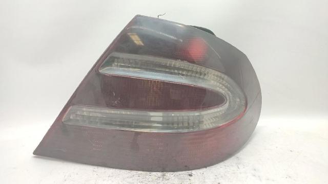 Comprar Piloto trasero derecho Mercedes CLK  C209 a bajo precio