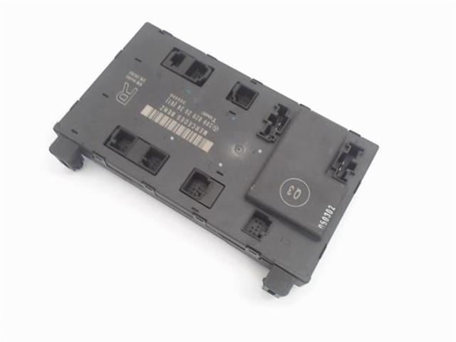 MERCEDES 2098202026 Unidad de confort de la puerta delantera  en stock Salamanca