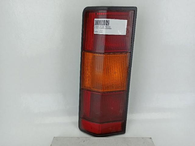20990G Piloto trasero izquierdo  disponible Utrera