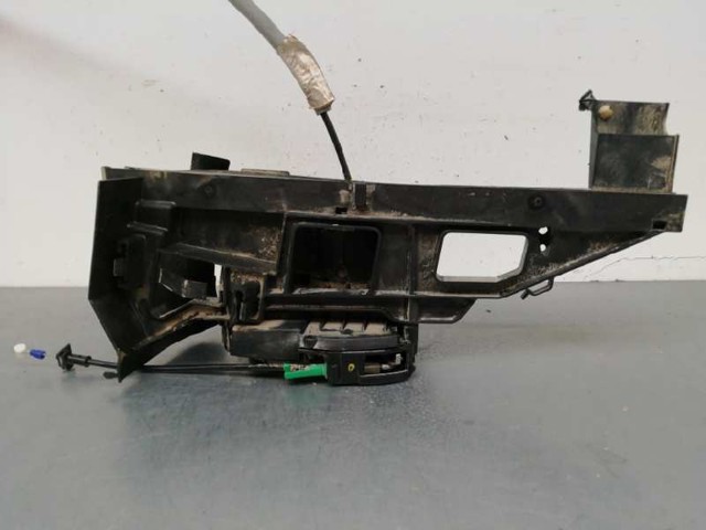2099457 Cerradura de la puerta trasera derecha  disponible Málaga