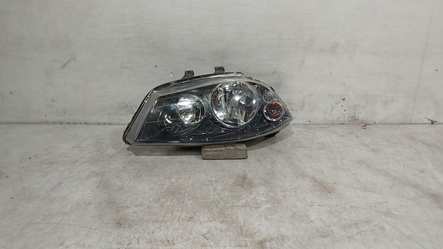 Luz Seat Ibiza 3 6L1