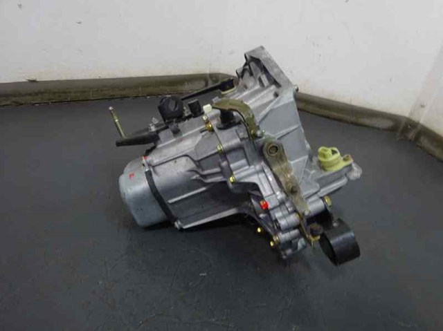 20CE28 PEUGEOT Caja de cambios manual completa  disponible Alicante