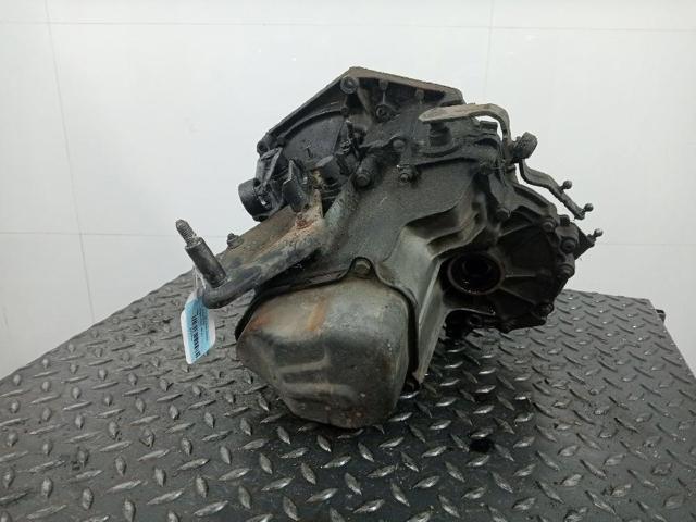 20CE28 Peugeot/Citroen