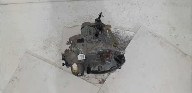 20CE89 PEUGEOT Caja de cambios  en stock Huelva