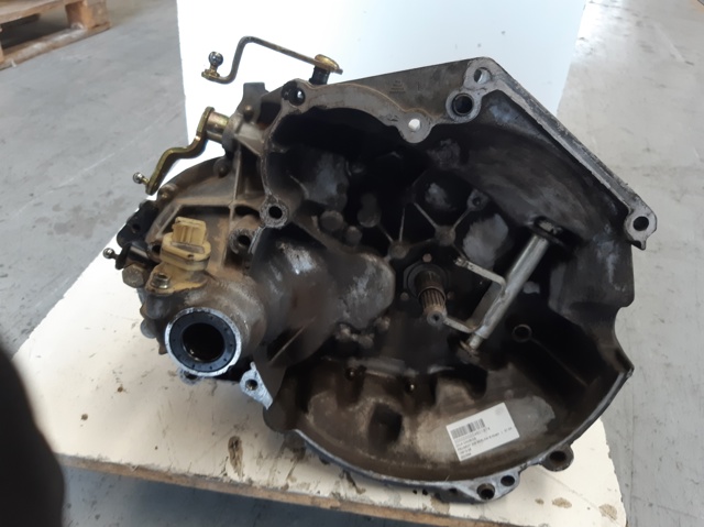 20CE89 PEUGEOT Caja de cambios manual completa  disponible Alicante