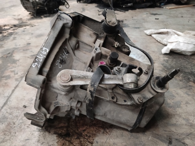 PEUGEOT 20CP81 Caja de cambios  en stock Terrassa