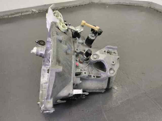 20CQ74 PEUGEOT Caja de cambios comprar Madrid