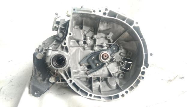 Caja de cambios mecánica, completa Peugeot 208 CA, CC