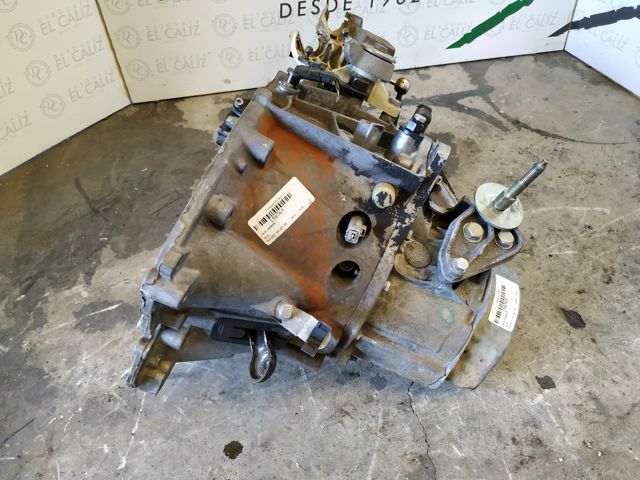 20DL50 Caja de cambios manual completa  disponible Málaga