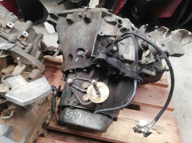 20DL50 Caja de cambios manual completa  disponible Utrera