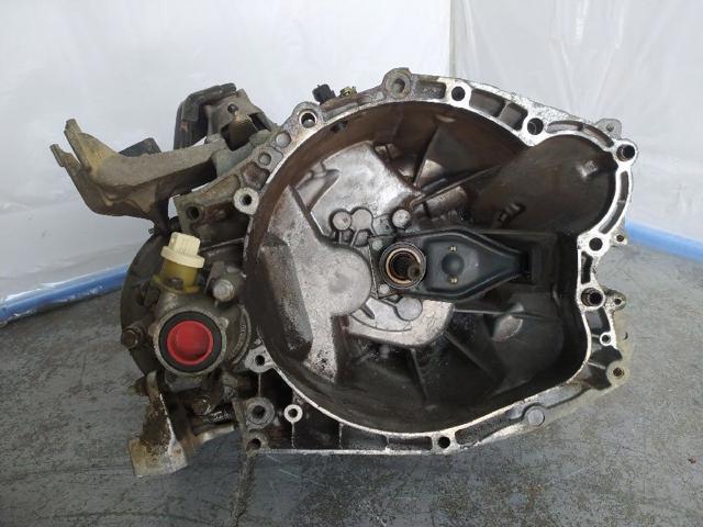 PEUGEOT 20DL65 Caja de cambios manual completa  comprar en Ponferrada