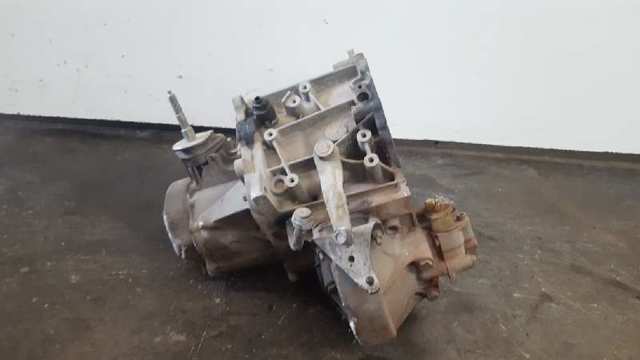 20DL72 Caja de cambios manual completa  disponible Málaga