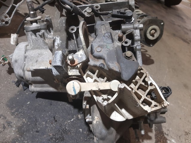 20DM37 Peugeot/Citroen