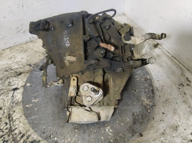 PEUGEOT 20DM48 Caja de cambios manual completa  comprar en Albacete