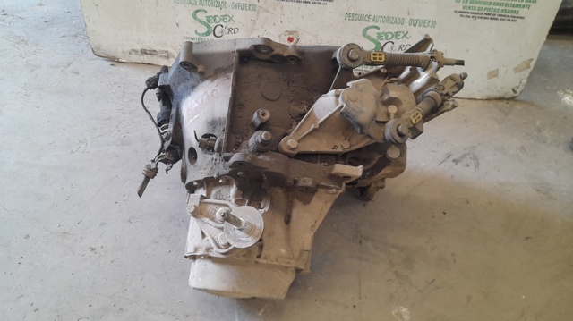 20DM62 PEUGEOT Caja de cambios manual completa  comprar en Jaén