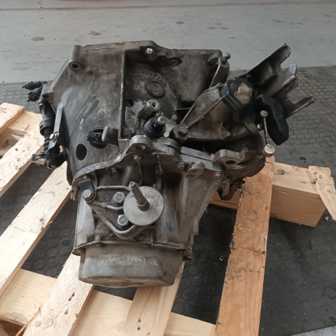 20DM62 Peugeot/Citroen