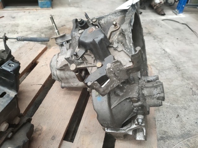 PEUGEOT 20DM62 Caja de cambios  en stock Terrassa