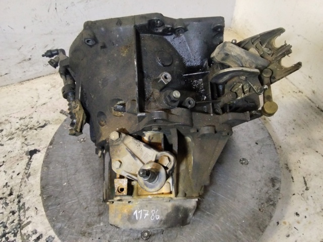 20DM69 PEUGEOT Caja de cambios comprar Bilbao