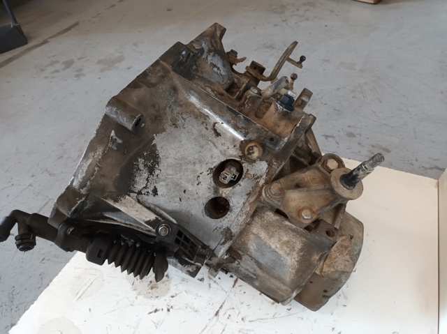 PEUGEOT 20DM75 Caja de cambios manual completa  comprar en Ponferrada