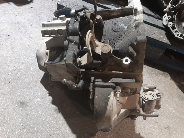 PEUGEOT 20DP26 Caja de cambios manual completa  comprar en Ponferrada