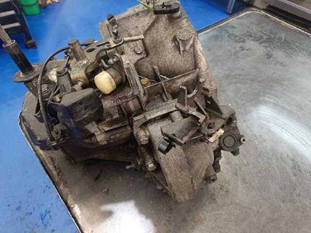 Transimisión manual Peugeot 406  (1996-2004)